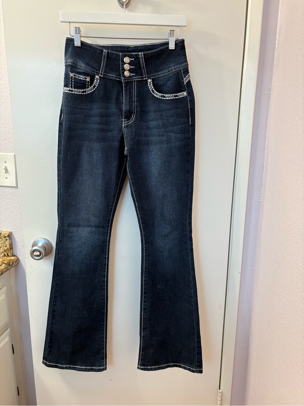 Y2K Inspired Love You Jeans Size 5/6•Like New•